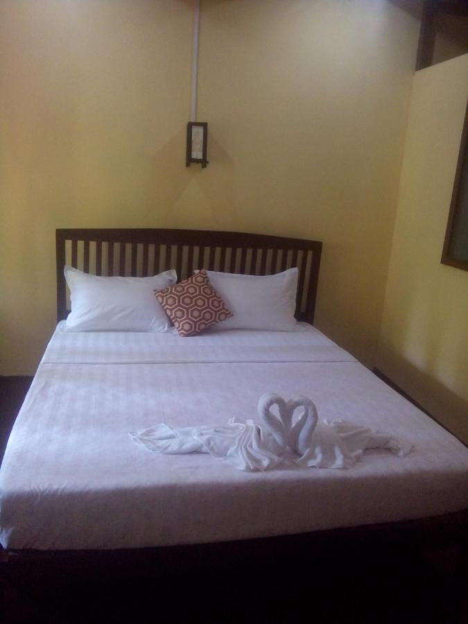 Sayyaphone Guesthouse Thakho Quarto foto